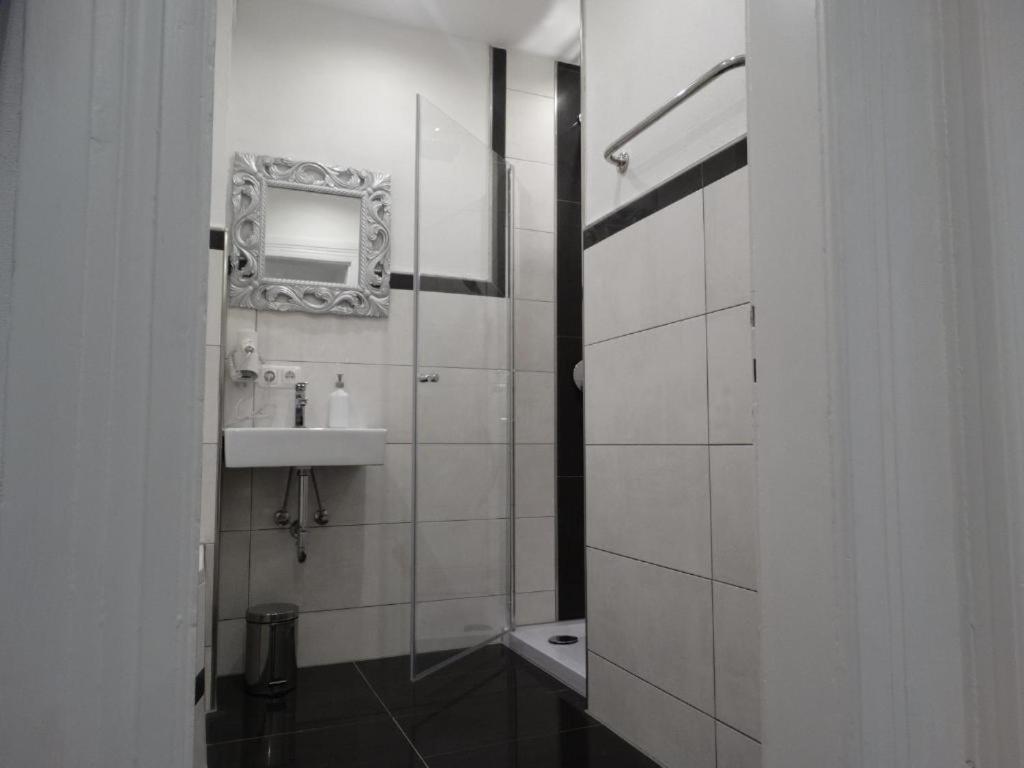 Gasthof - Center 4*